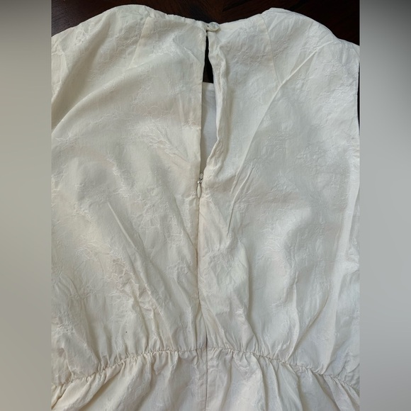 Unity Union White Sleeveless Dress - Picture 12 of 13